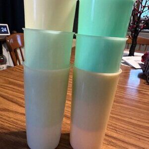 Tupperware Set of 6 Pastel Tumblers